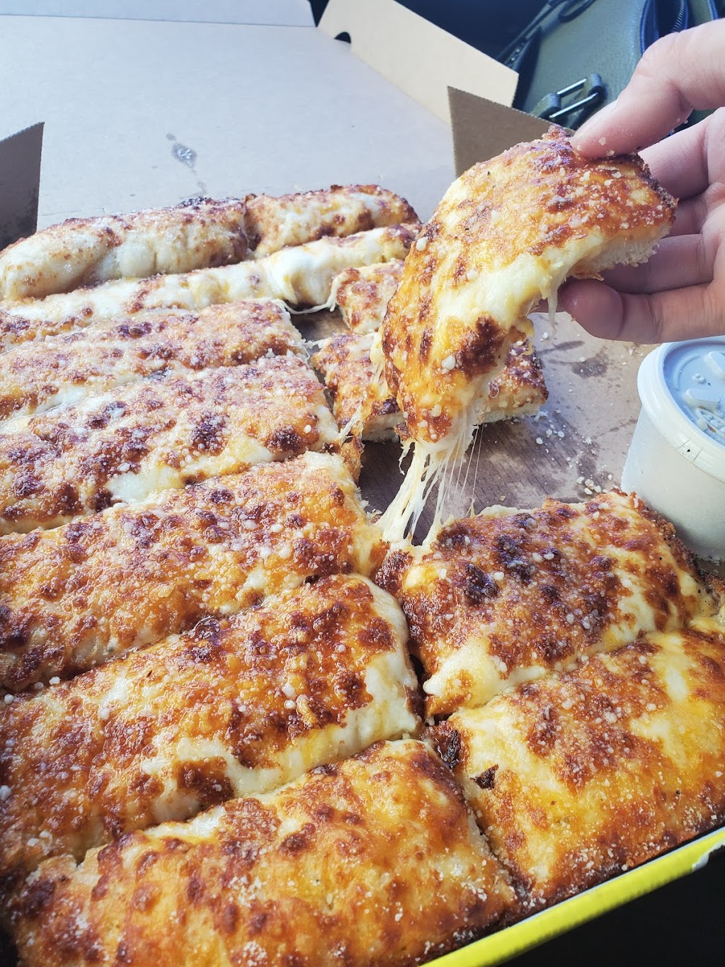 Hungry Howies Pizza | meal delivery | 2222 S Ferdon Blvd, Crestview, FL 32536, USA | 8506890990 OR +1 850-689-0990