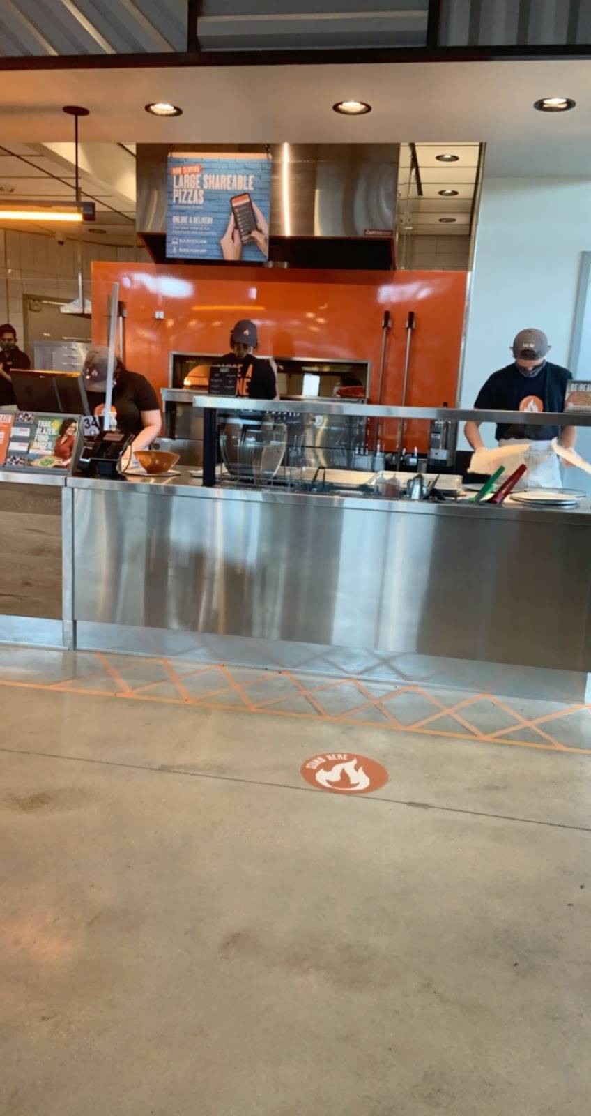 Blaze Pizza | meal takeaway | 13250 S Cleveland Ave, Fort Myers, FL 33907, USA | 2399358942 OR +1 239-935-8942