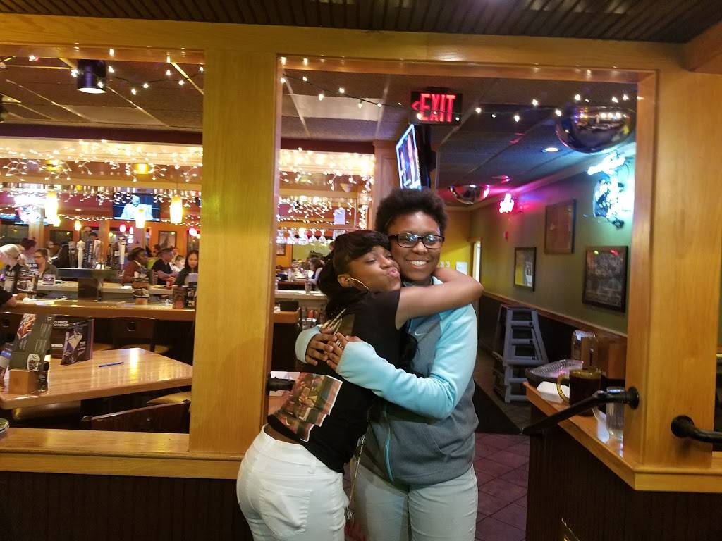 Applebees Grill + Bar | restaurant | 4702 Monroe St, Toledo, OH 43623, USA | 4194752245 OR +1 419-475-2245