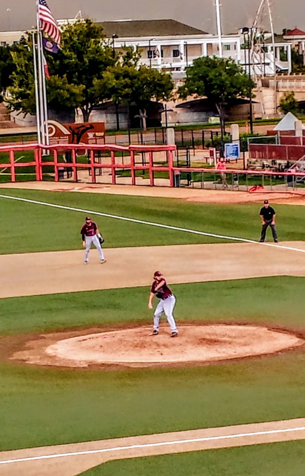 Papa Johns Pizza | restaurant | 220 W Douglas Ave Ste 7272, Wichita, KS 67202, USA | 3162647272 OR +1 316-264-7272