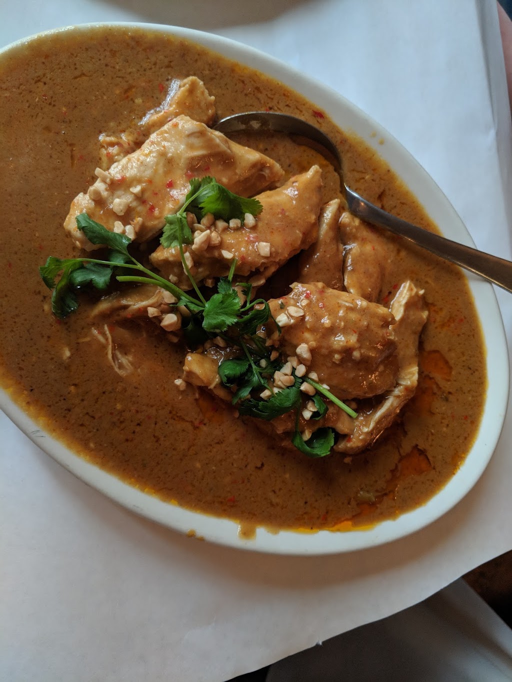 Lemongrass | restaurant | 1705 NE Couch St, Portland, OR 97232, USA | 5032315780 OR +1 503-231-5780