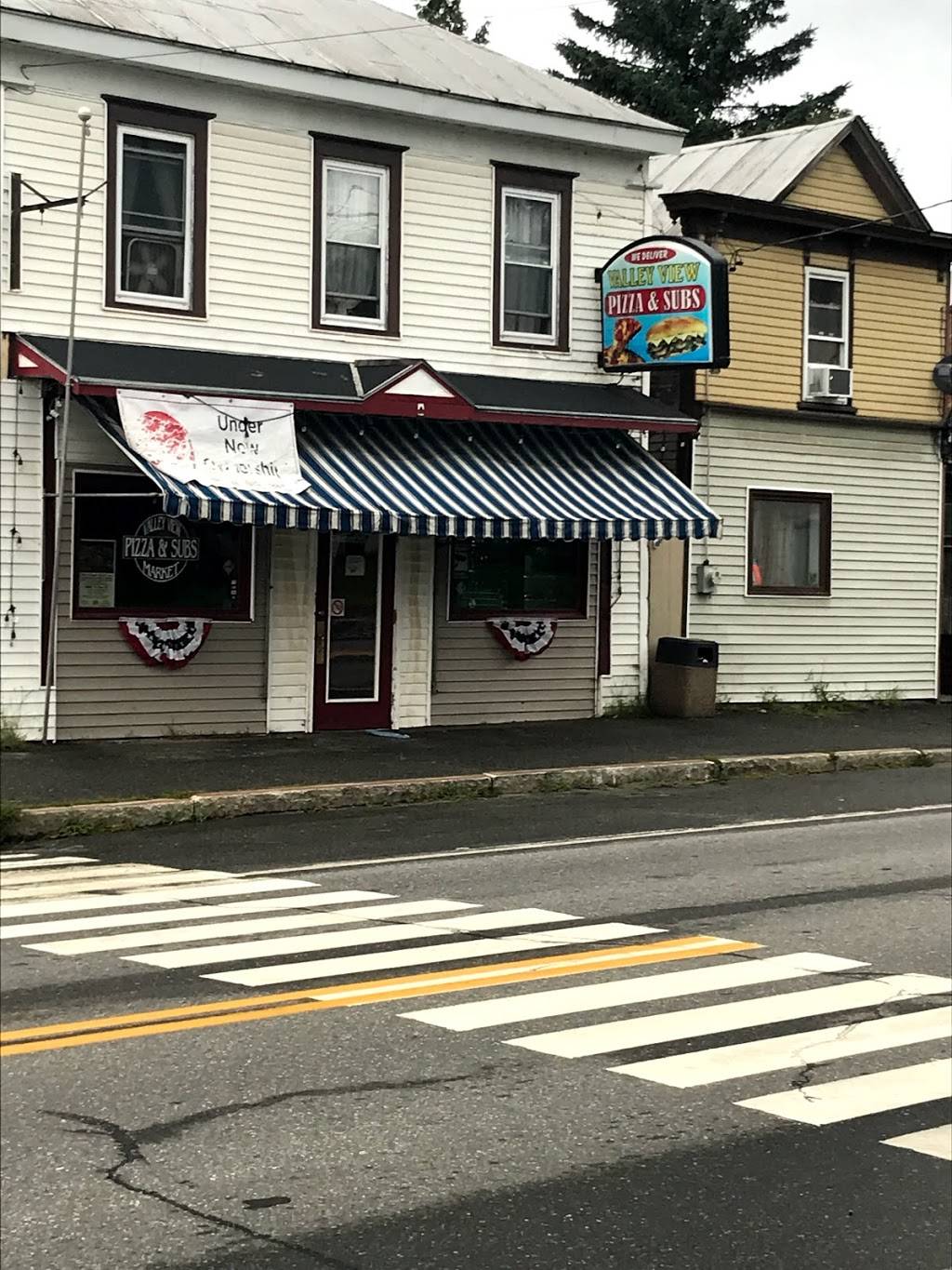 Valley View Pizza & Subs | restaurant | 326A Main St, Bingham, ME 04920, USA | 2076724422 OR +1 207-672-4422