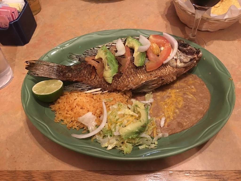 Cazadores Mexican Grill and Cantina | restaurant | 2140 35th Ave, Greeley, CO 80634, USA | 9703307711 OR +1 970-330-7711