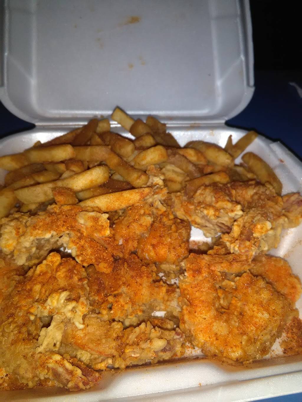 Charley Bs Bar & Grill | restaurant | 4948 N Broad St, Philadelphia, PA 19141, USA | 2154556161 OR +1 215-455-6161