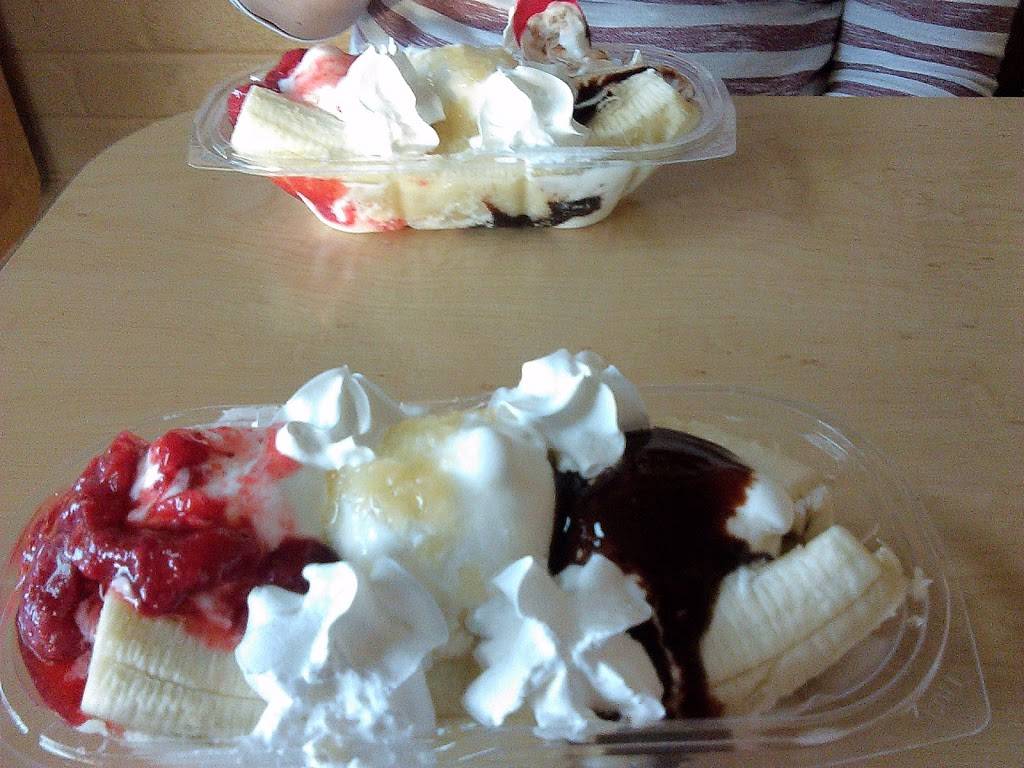 Dairy Queen Store | restaurant | 9726 Perrin Beitel Rd, San Antonio, TX 78217, USA | 2106537644 OR +1 210-653-7644