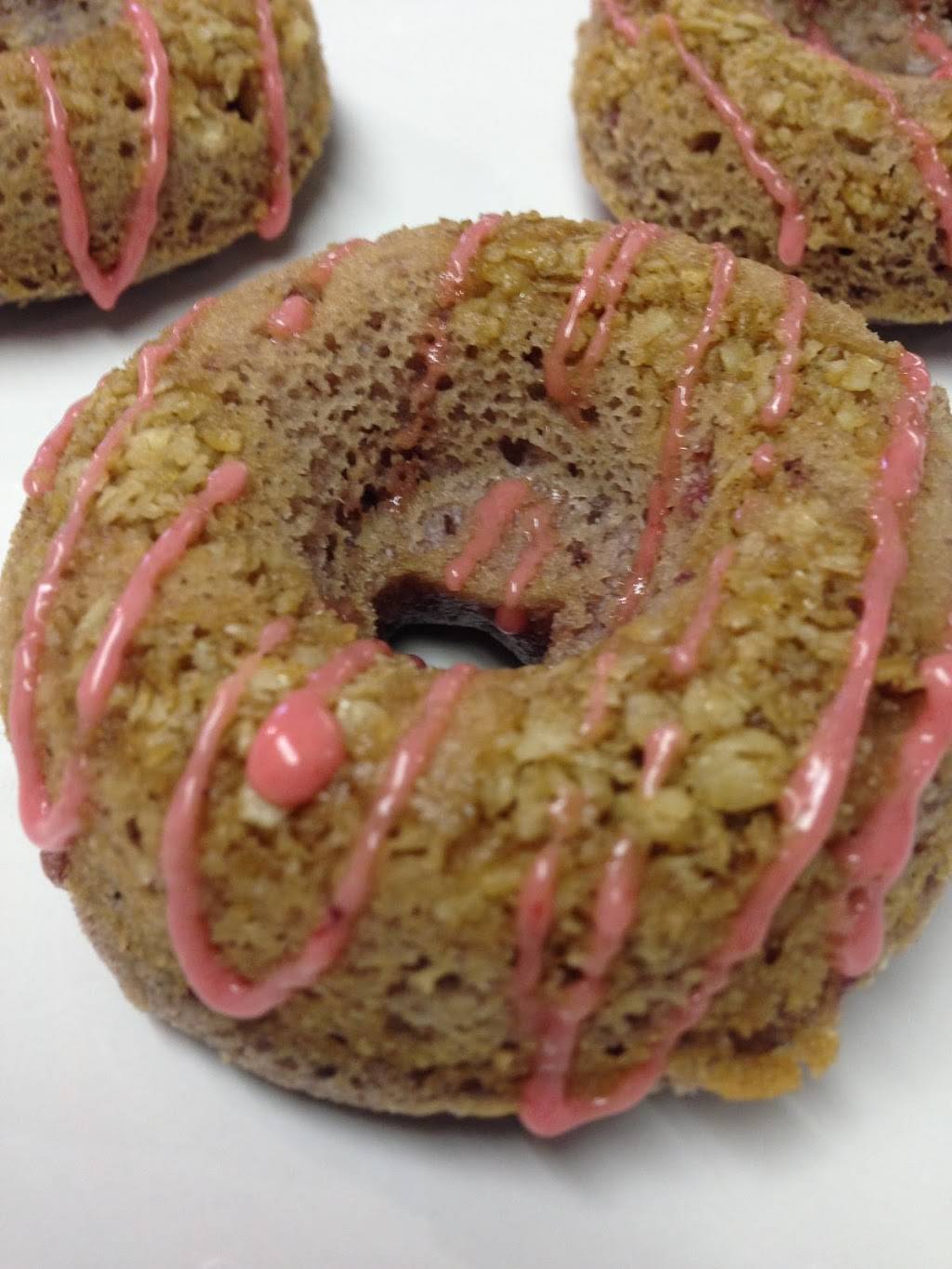 Chantilly Beignes Bistro | restaurant | 619 Rue Principale, Laval, QC H7X 1C7, Canada | 4509699619 OR +1 450-969-9619