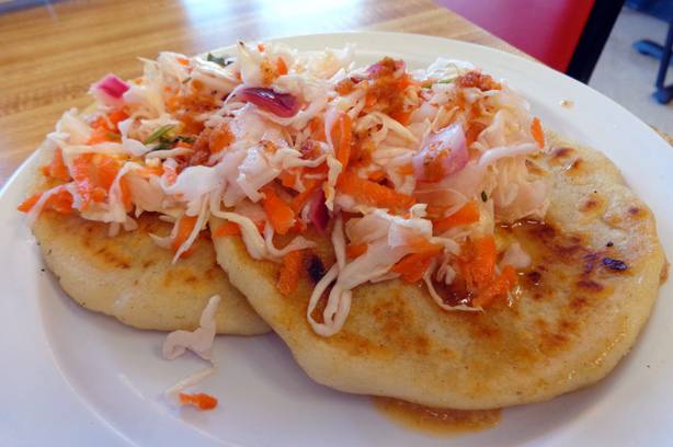 La verda Emi restaurante y panadería | restaurant | 11055 Dennis Rd #17, Dallas, TX 75229, USA | 9722467555 OR +1 972-246-7555