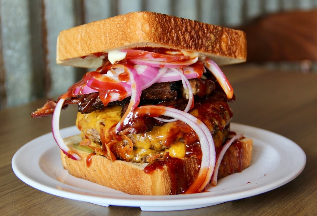 Best Burger Barn - Towerwood | restaurant | 3230 Towerwood Dr K15, Farmers Branch, TX 75234, USA | 4696779772 OR +1 469-677-9772