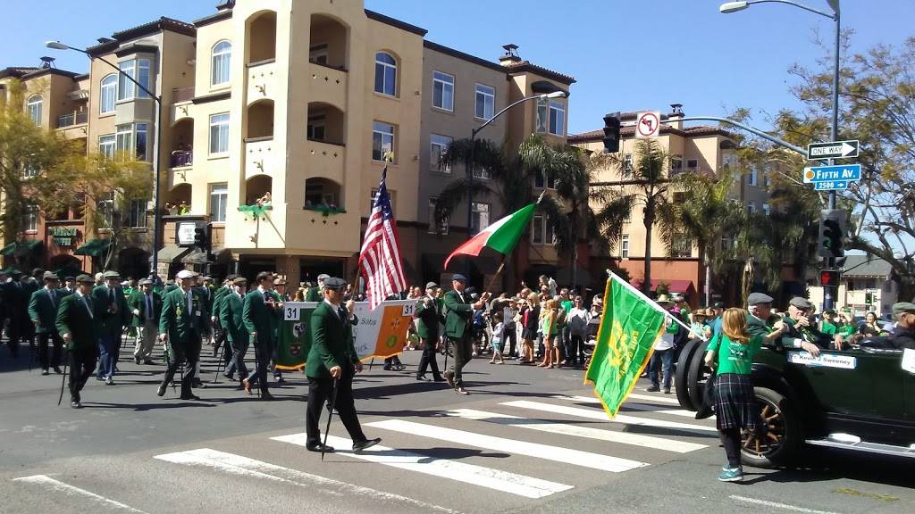 Starbucks | cafe | 2440 Fifth Ave, San Diego, CA 92101, USA | 6197022113 OR +1 619-702-2113