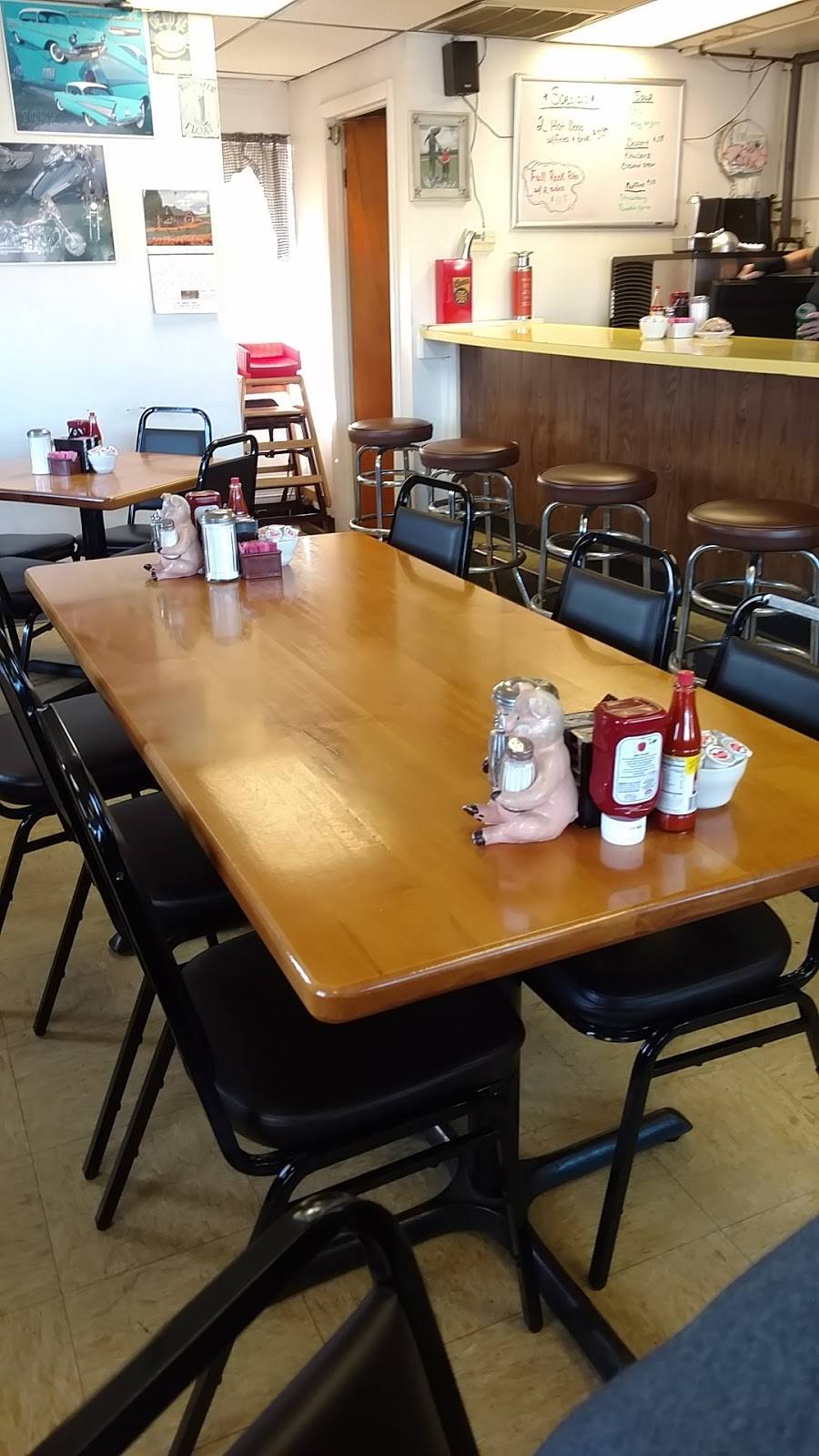 Fat Jimmys LLC | restaurant | 2612 New Butler Rd, New Castle, PA 16101, USA | 7245983500 OR +1 724-598-3500