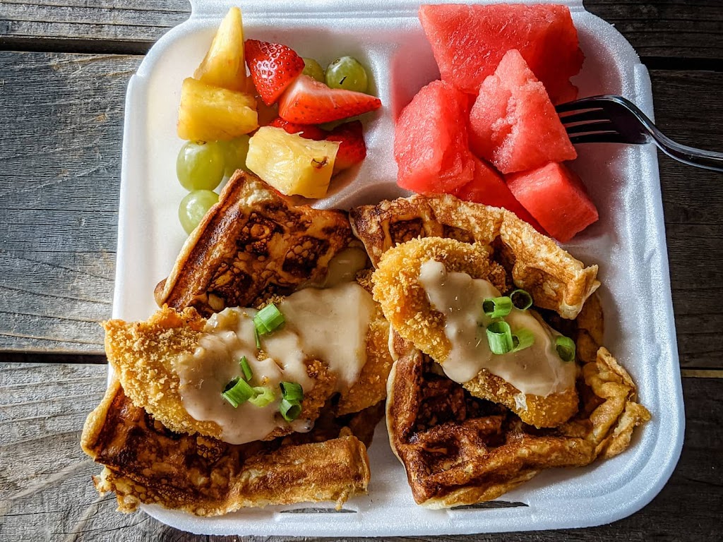 The Grazing Barn | restaurant | 119 N Main St, Farmland, IN 47340, USA | 7652733319 OR +1 765-273-3319