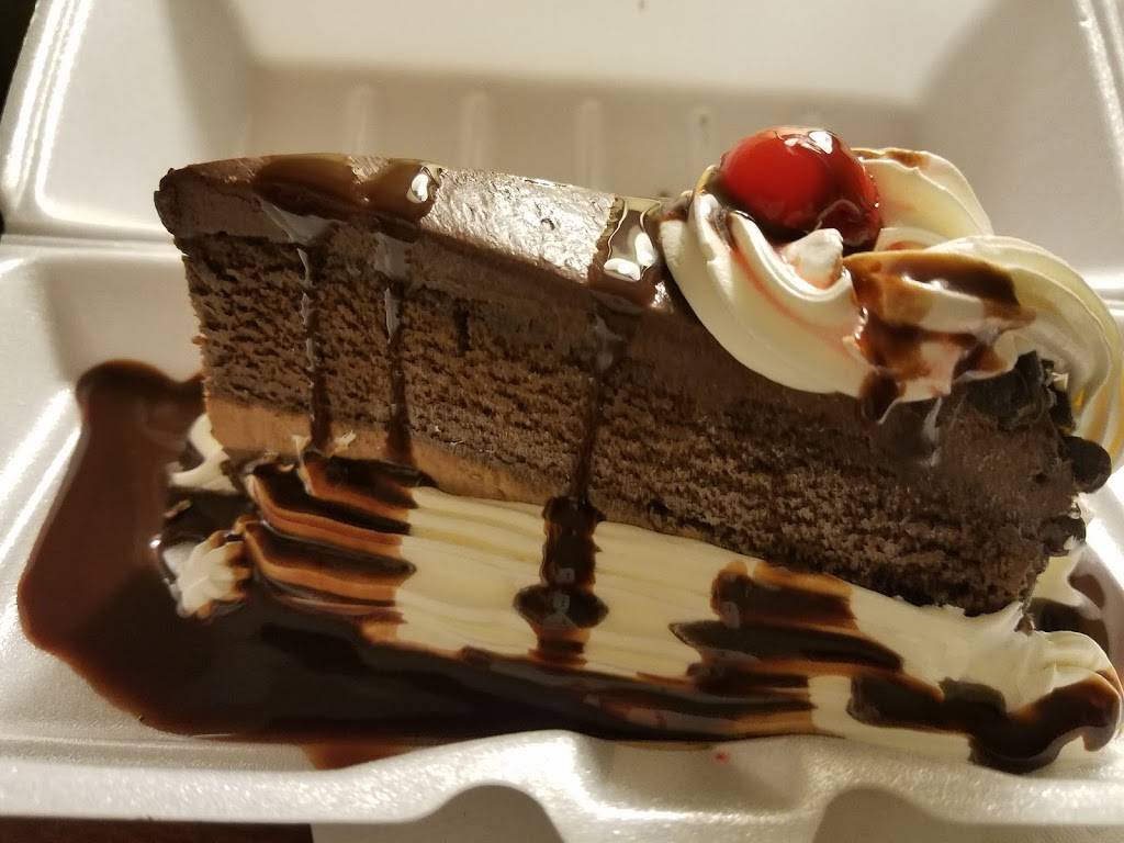 Shot Tower Inn | restaurant | 390 Locust St, Dubuque, IA 52001, USA | 5635561061 OR +1 563-556-1061