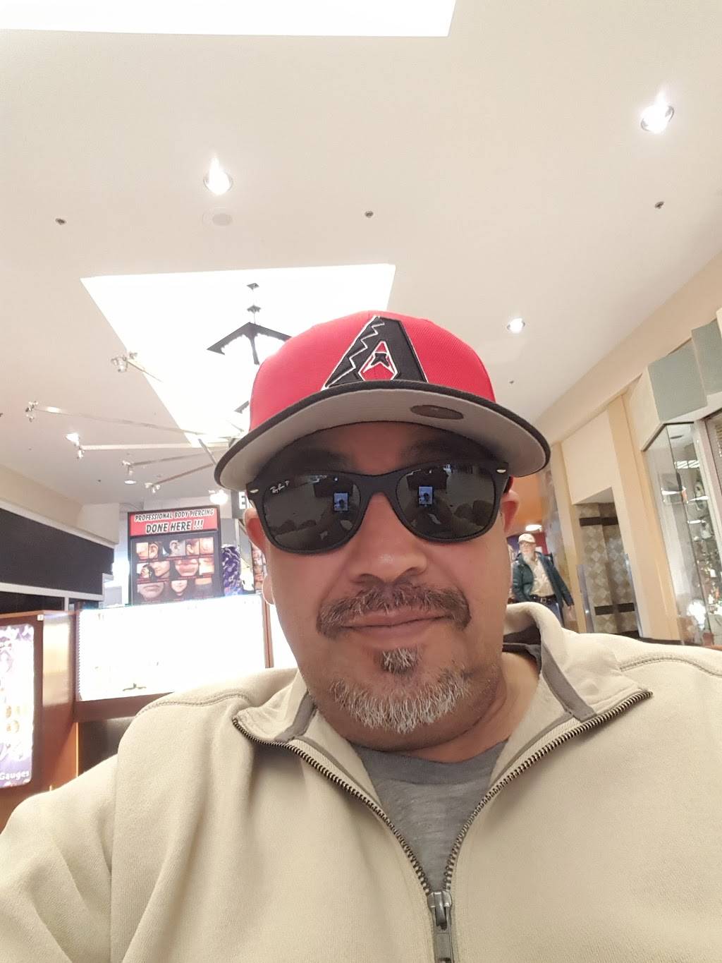 Dairy Queen Grill & Chill | restaurant | Desert Sky Mall, 7611 W Thomas Rd #G008, Phoenix, AZ 85033, USA | 6238492440 OR +1 623-849-2440