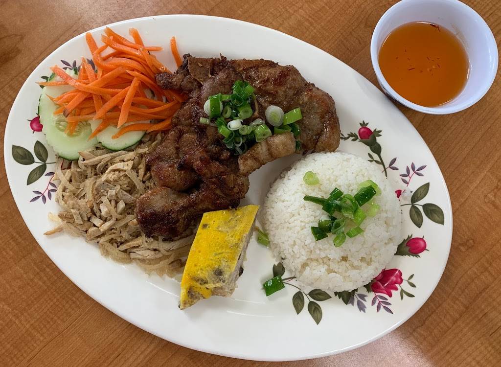 Vung Tau Vietnamese Cuisines | restaurant | 156 Oak St, Biloxi, MS 39530, USA | 2282072519 OR +1 228-207-2519