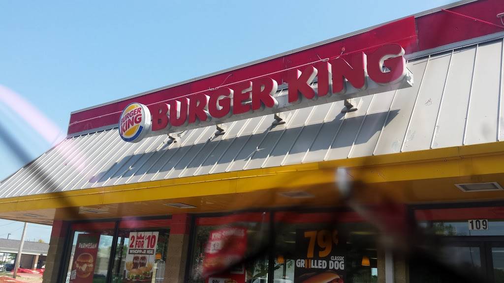 Burger King | restaurant | 109 Jefferson St, Waterloo, IA 50701, USA | 3192357910 OR +1 319-235-7910