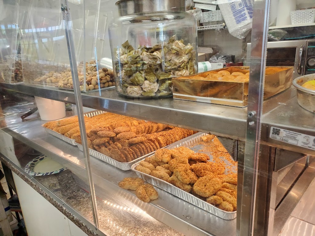 Sinbad Market & Bakery | bakery | 3033 Hurley Way #103, Sacramento, CA 95864, USA | 9167558777 OR +1 916-755-8777