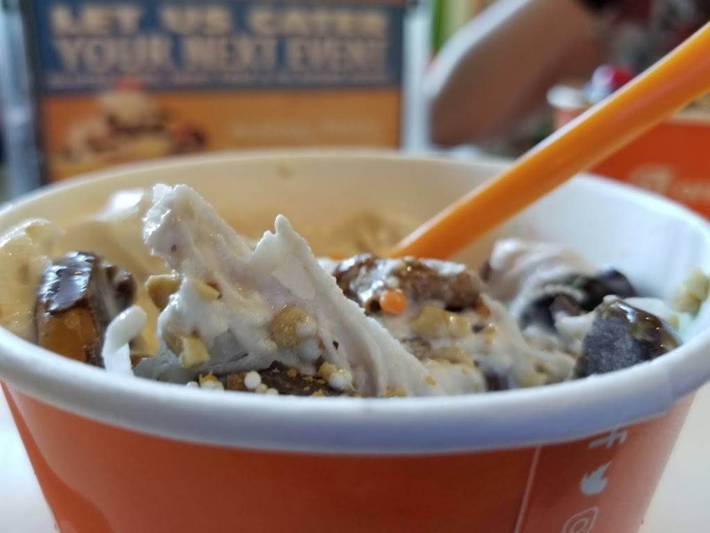 Orange Leaf Frozen Yogurt | restaurant | 1430 North Rochester Road, Rochester Hills, MI 48307, USA | 2487594890 OR +1 248-759-4890