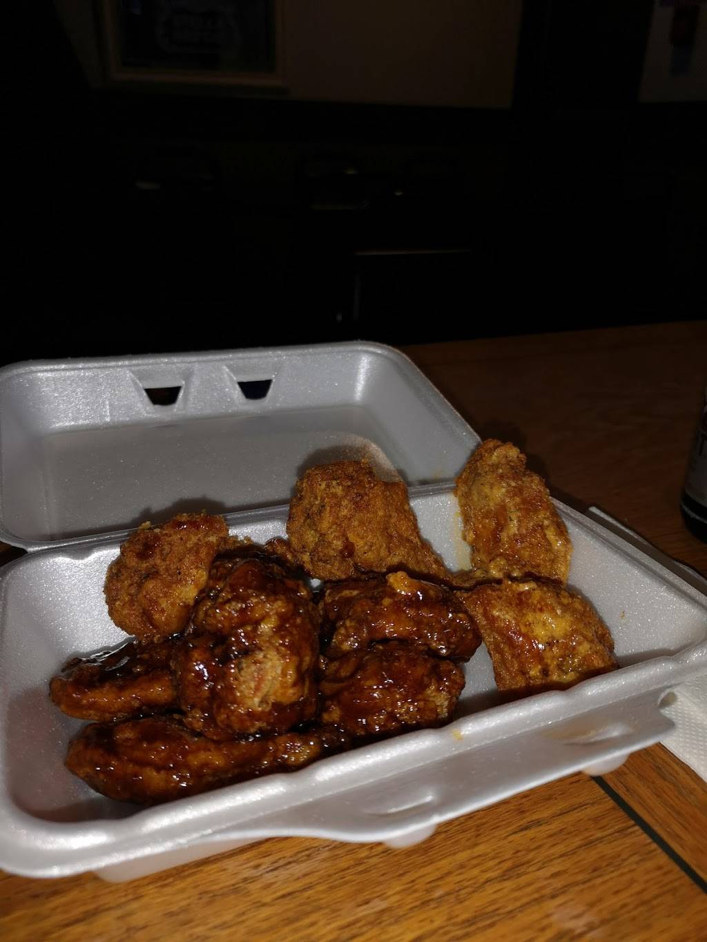 Time Out Pub & Grill | restaurant | 3422 Walker Rd, Windsor, ON N8W 3S5, Canada | 5192509298 OR +1 519-250-9298