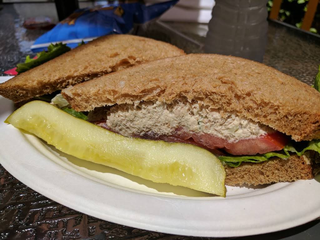 Seaport Village Deli | restaurant | 881 W Harbor Dr, San Diego, CA 92101, USA | 6192327616 OR +1 619-232-7616