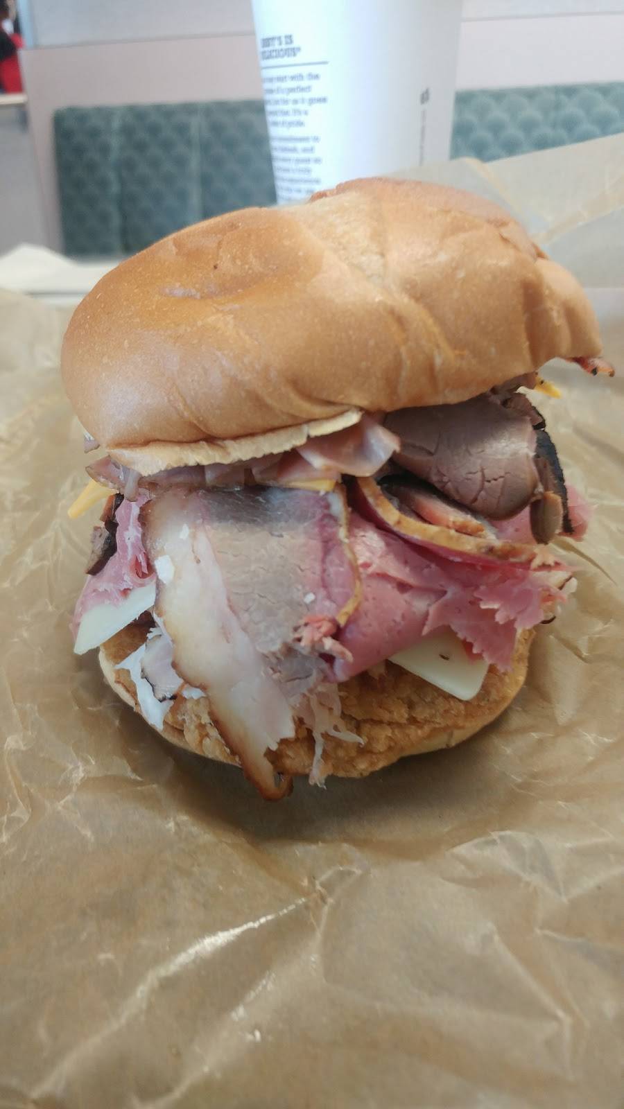 Arbys | restaurant | 4825 Dixie Hwy, Waterford Twp, MI 48329, USA | 2486732129 OR +1 248-673-2129