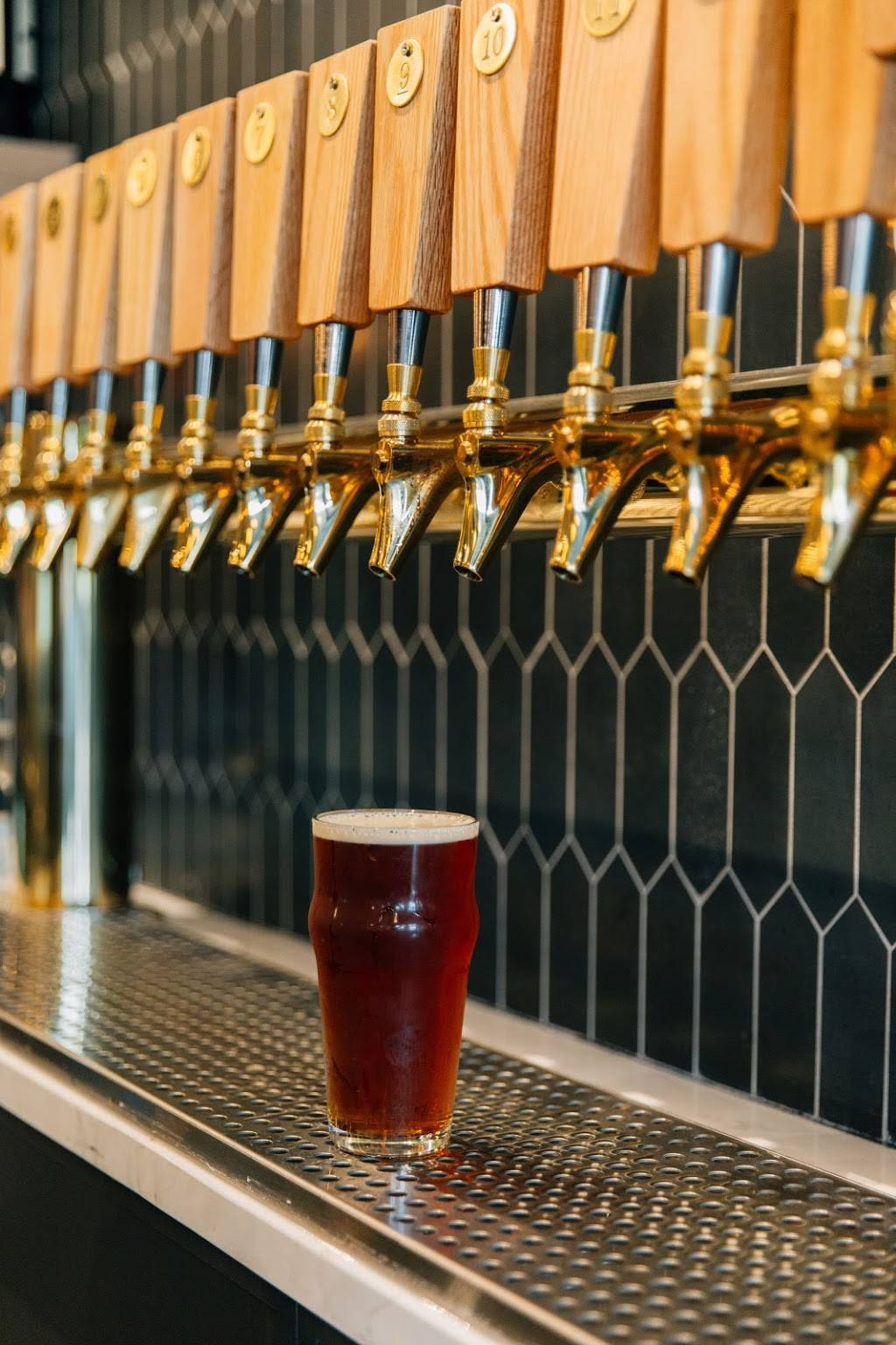 Posting House | restaurant | 2018 Hendricks Ave, Jacksonville, FL 32207, USA | 9047387106 OR +1 904-738-7106