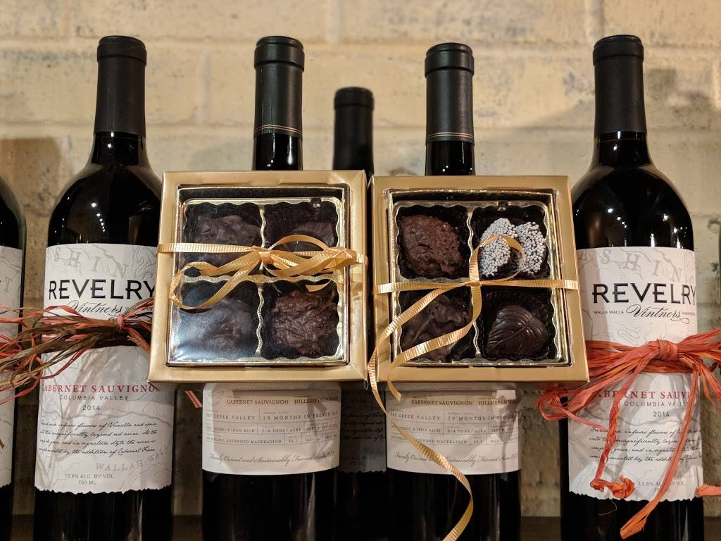 Hyde Perk | cafe | 3664-B Edwards Rd, Cincinnati, OH 45208, USA | 5138715111 OR +1 513-871-5111