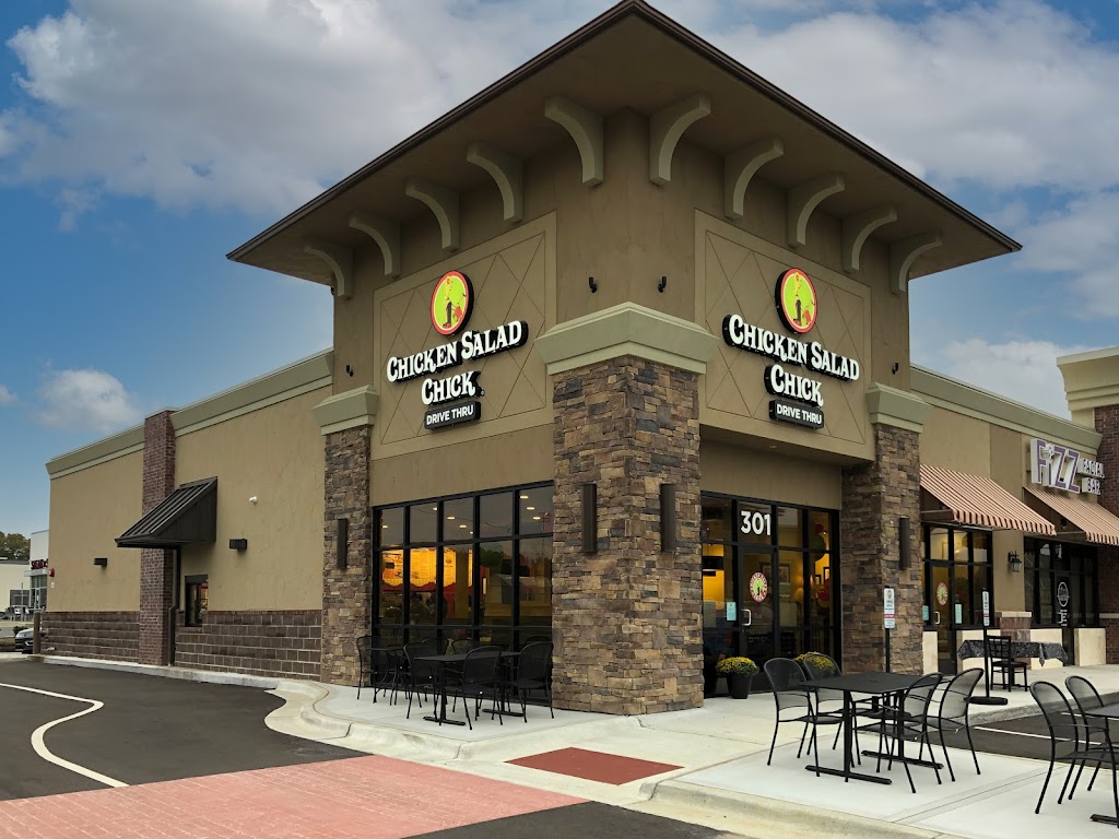 Chicken Salad Chick | restaurant | 2235 Dave Ward Dr Suite 301, Conway, AR 72034, USA | 5013827899 OR +1 501-382-7899