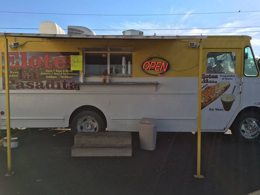 Elotes la Pasadita | restaurant | 2020 N 25th St, Waco, TX 76708, USA | 2546338891 OR +1 254-633-8891