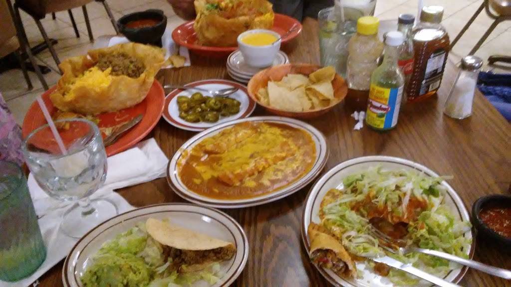 Tia Juanitas Mexican Restaurant | restaurant | 113 FM 39, Normangee, TX 77871, USA | 9363965131 OR +1 936-396-5131