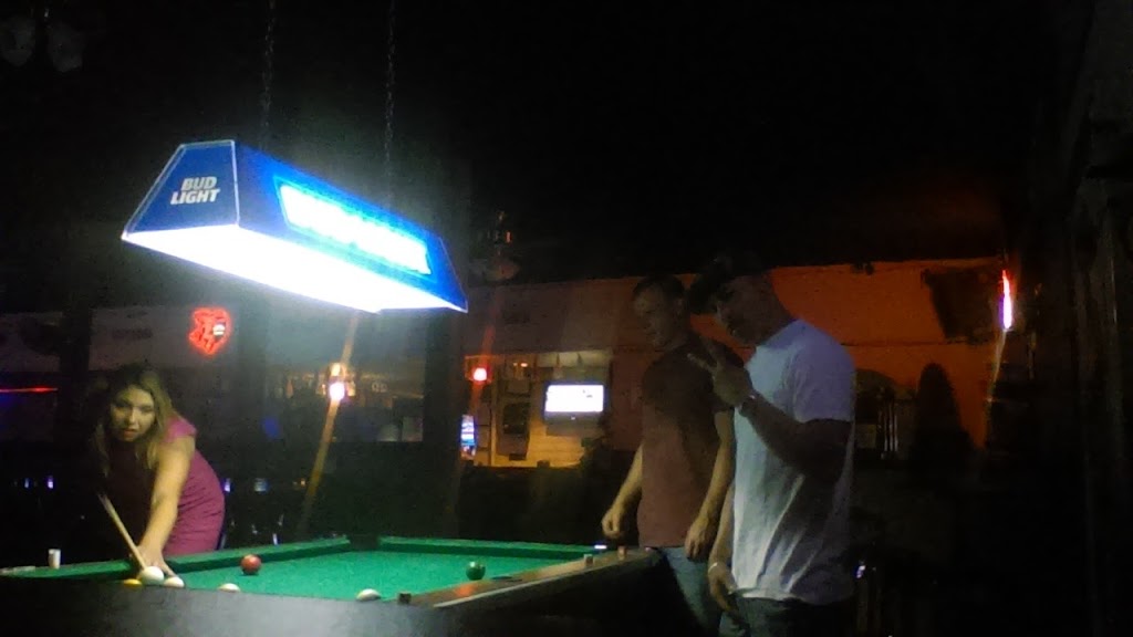 The Outlaw Bar & Grill | night club | 1302 W Roger Rd, Tucson, AZ 85705, USA | 5208883910 OR +1 520-888-3910