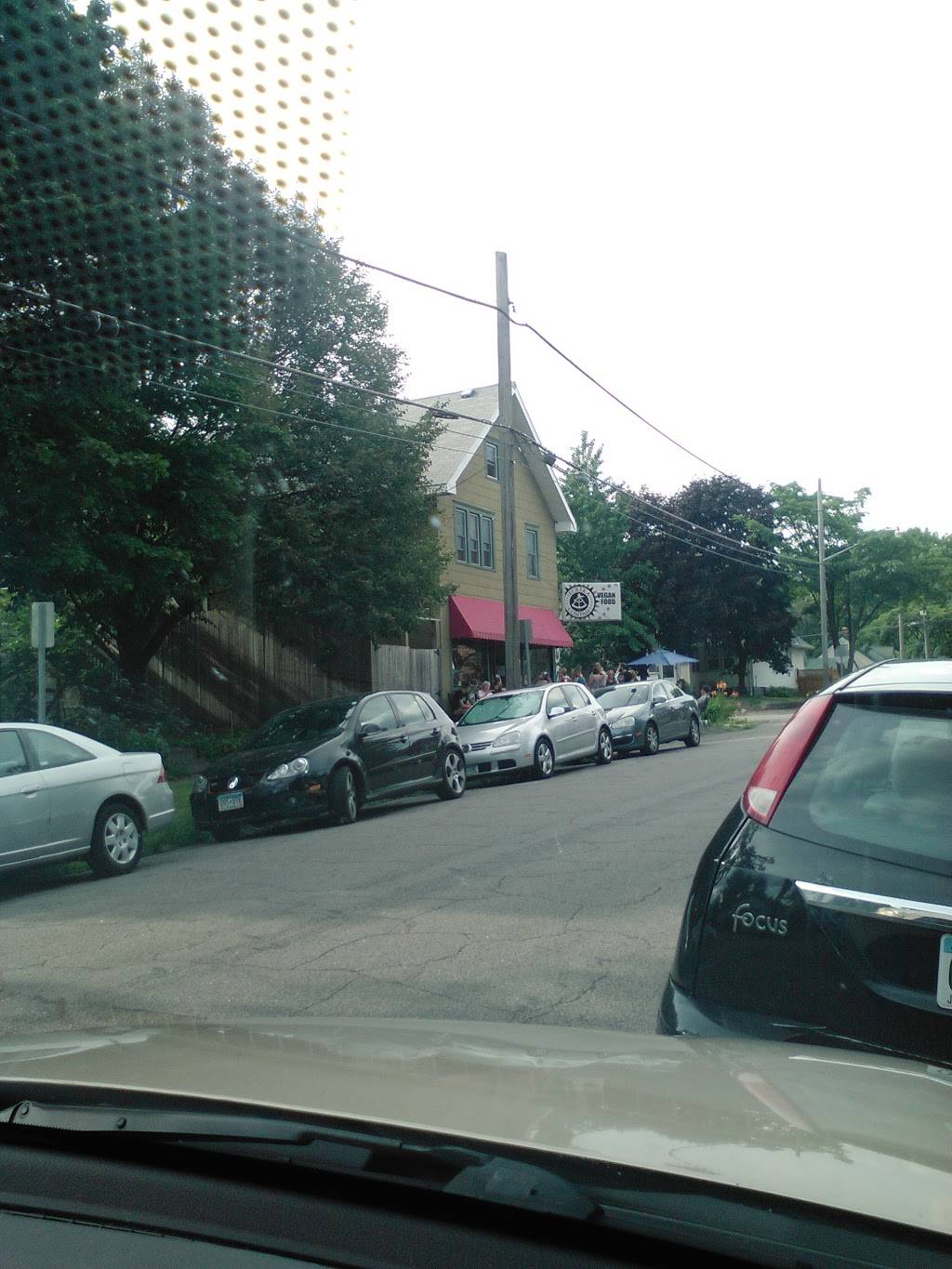 Eureka Compass Vegan Food | restaurant | 56 6th St E, St Paul, MN 55101, USA | 6516000419 OR +1 651-600-0419