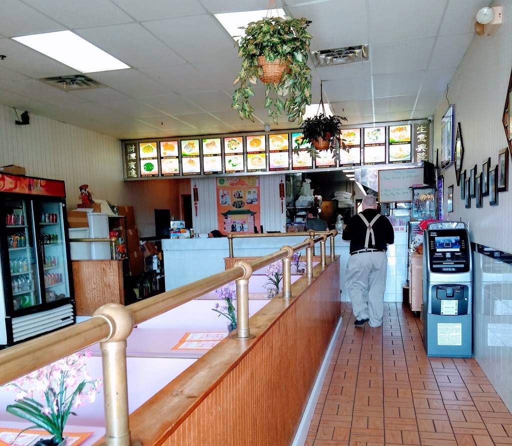 Vickies Swansea Chinese Restaurant | restaurant | 207 Swansea Mall Dr # A3, Swansea, MA 02777, USA | 5086768767 OR +1 508-676-8767