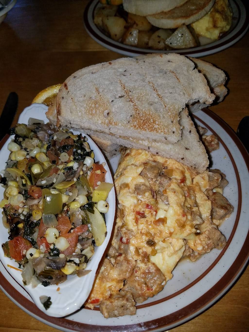 Fathers | restaurant | 7079 US-5, Bellows Falls, VT 05101, USA | 8024633909 OR +1 802-463-3909