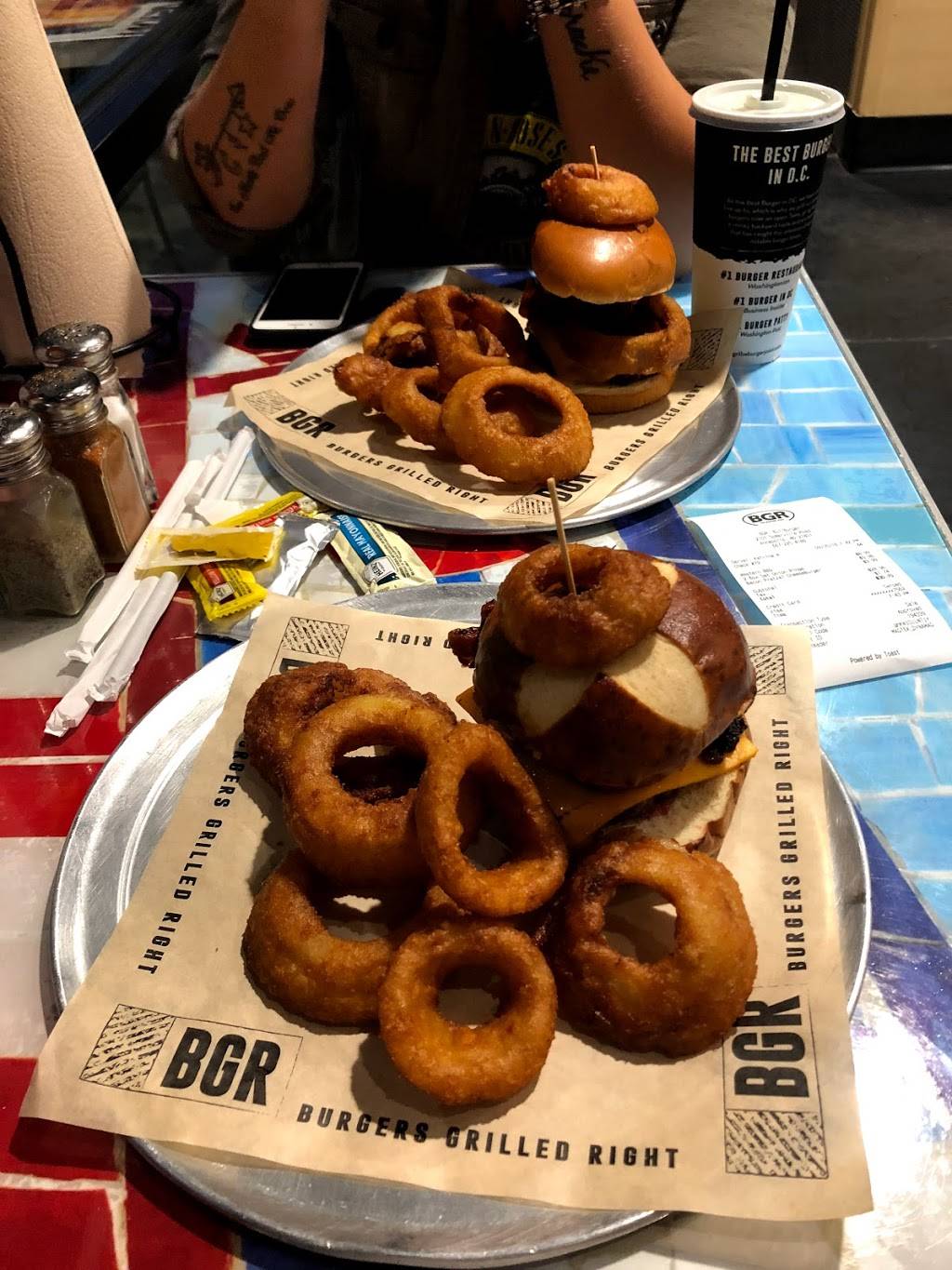 BGR The Burger Joint - Annapolis | restaurant | 2101 Somerville Rd, Annapolis, MD 21401, USA | 6672254186 OR +1 667-225-4186