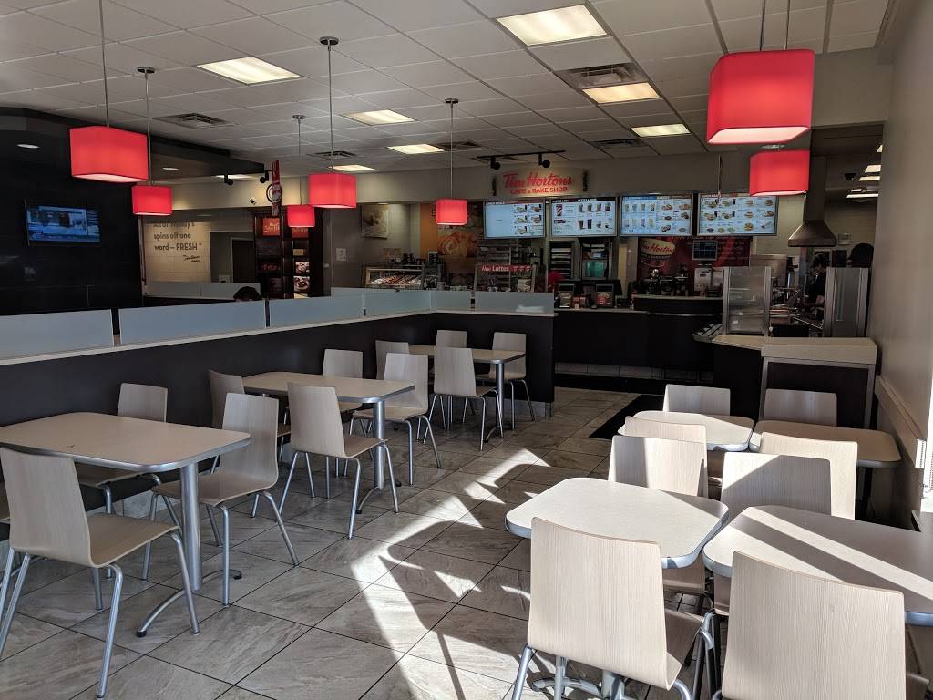 Tim Hortons | restaurant | 3550 Greenfield Rd, Dearborn, MI 48120, USA | 3132409394 OR +1 313-240-9394