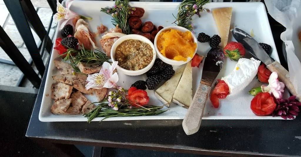 Arsenios Mexican Food | restaurant | 9142 Garfield Ave, Huntington Beach, CA 92646, USA | 7149654107 OR +1 714-965-4107