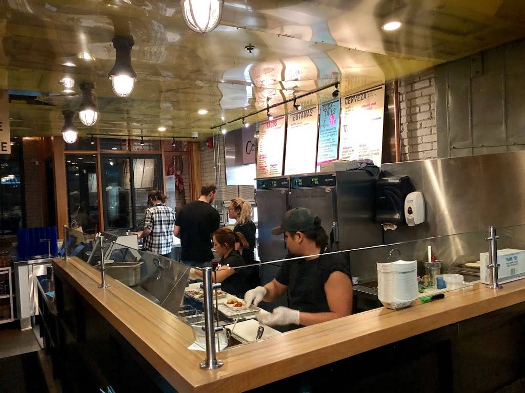 Centro | restaurant | 1414 Quincy St NE, Minneapolis, MN 55413, USA | 6123455527 OR +1 612-345-5527