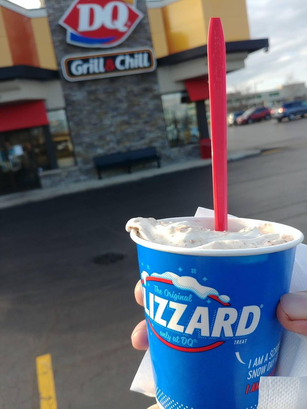 Dairy Queen Grill & Chill | restaurant | 1831 Douglas Rd, Montgomery, IL 60538, USA | 6308019555 OR +1 630-801-9555