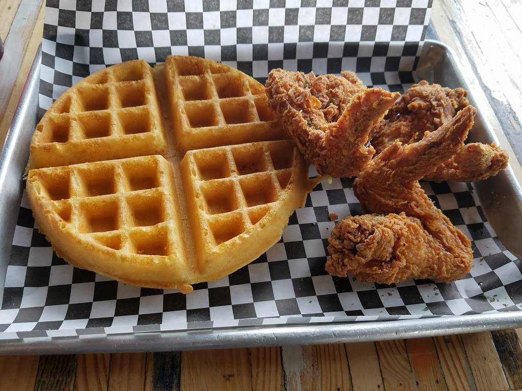 StreetCar Merchants Chicken Bar | restaurant | 4002 30th St, San Diego, CA 92104, USA | 6195469010 OR +1 619-546-9010