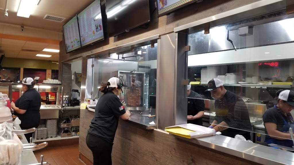 Tacos Melanos | restaurant | 623 E 6th St, Corona, CA 92879, USA | 9514963423 OR +1 951-496-3423