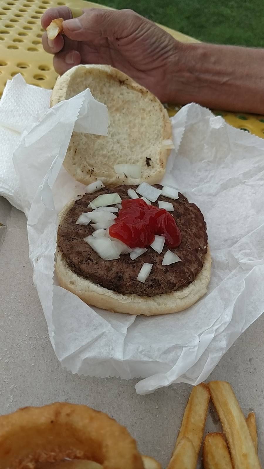 Vandys | restaurant | 33 Old Alfred Rd, East Waterboro, ME 04030, USA | 2072472500 OR +1 207-247-2500