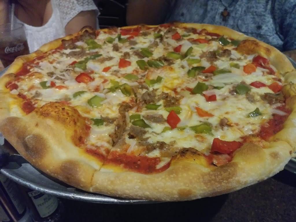 Giovannis | restaurant | 2140 S Chickasaw Trail, Orlando, FL 32825, USA | 3212359600 OR +1 321-235-9600