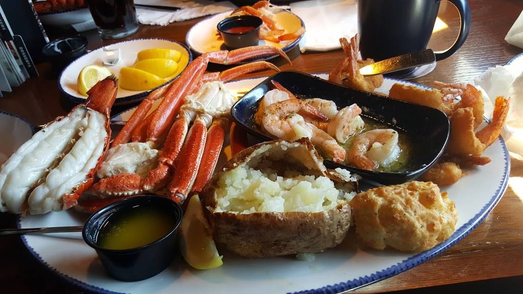 Red Lobster | restaurant | 1046 W Mercury Blvd, Hampton, VA 23666, USA | 7578386062 OR +1 757-838-6062