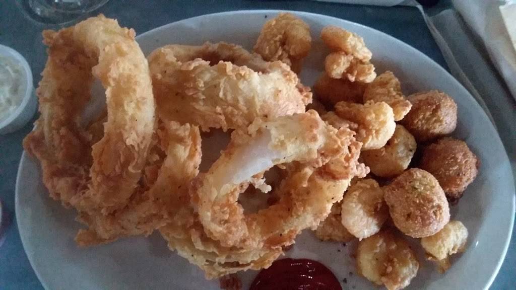 Novrozskys Hamburgers | restaurant | 1170 TX-327, Silsbee, TX 77656, USA | 4093866300 OR +1 409-386-6300