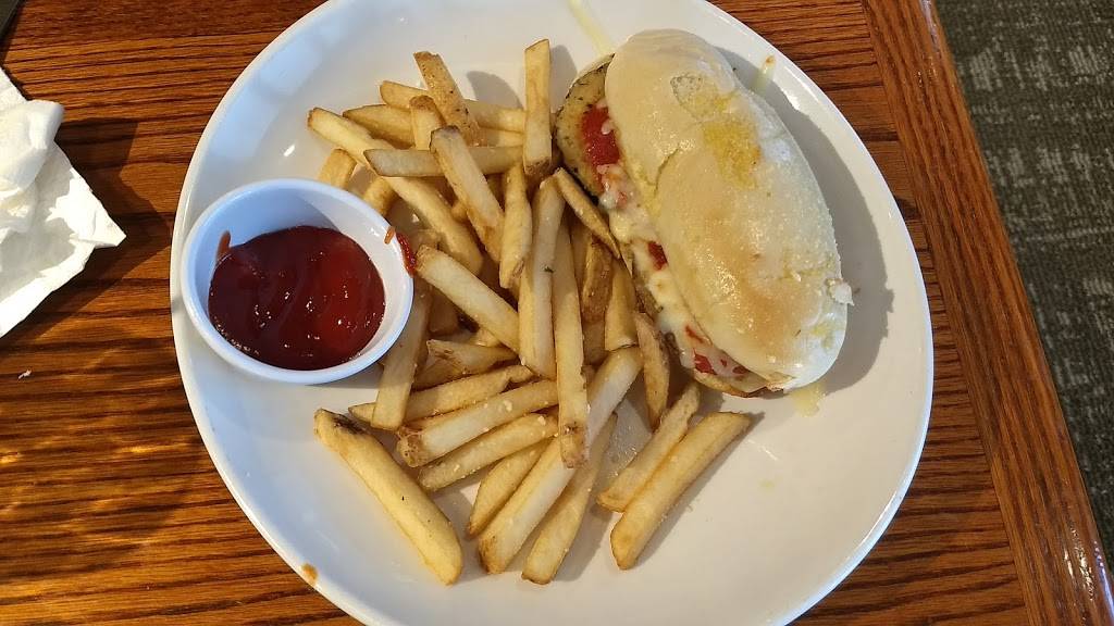 Olive Garden Italian Restaurant | meal takeaway | 4403 E Black Horse Pike, Mays Landing, NJ 08330, USA | 6096418585 OR +1 609-641-8585