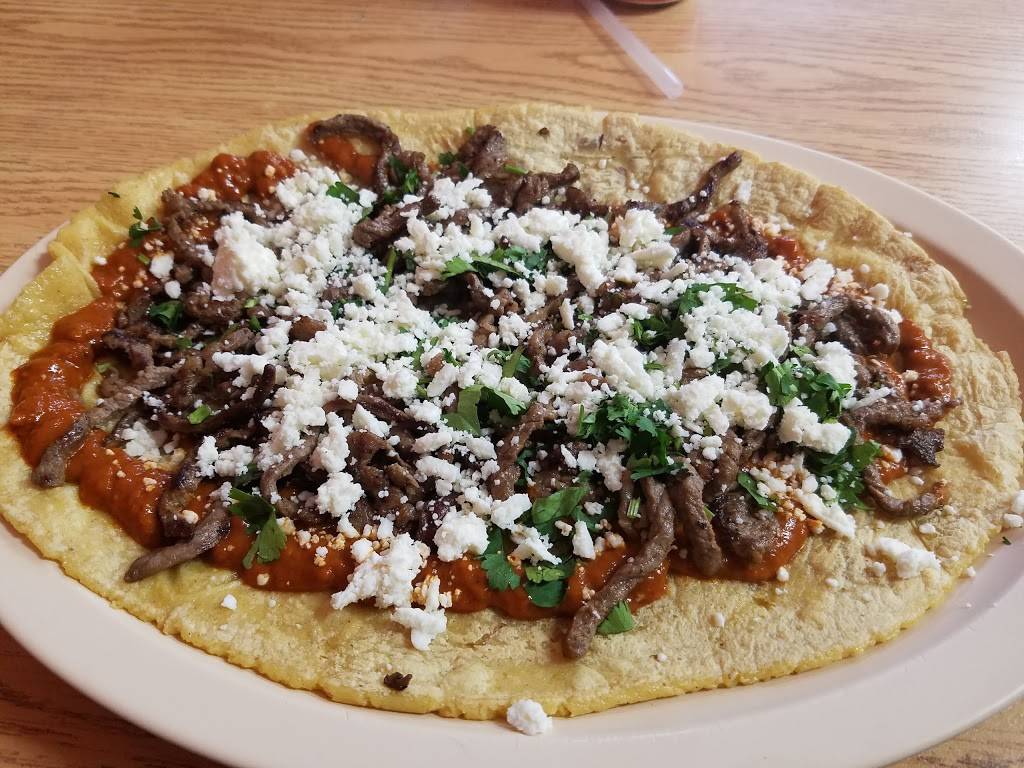 Huaraches Doña Chio | restaurant | 1547 W Elmdale Ave, Chicago, IL 60660, USA | 7739931002 OR +1 773-993-1002