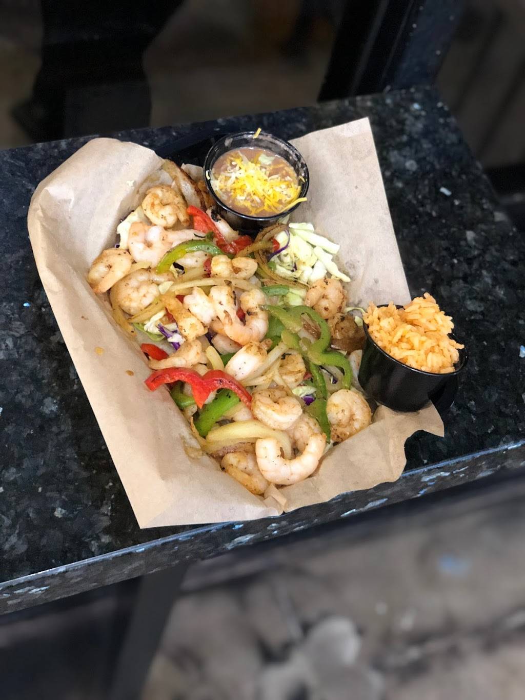 Señor Grubbys | restaurant | 311 N Tremont St, Oceanside, CA 92054, USA | 7603174317 OR +1 760-317-4317