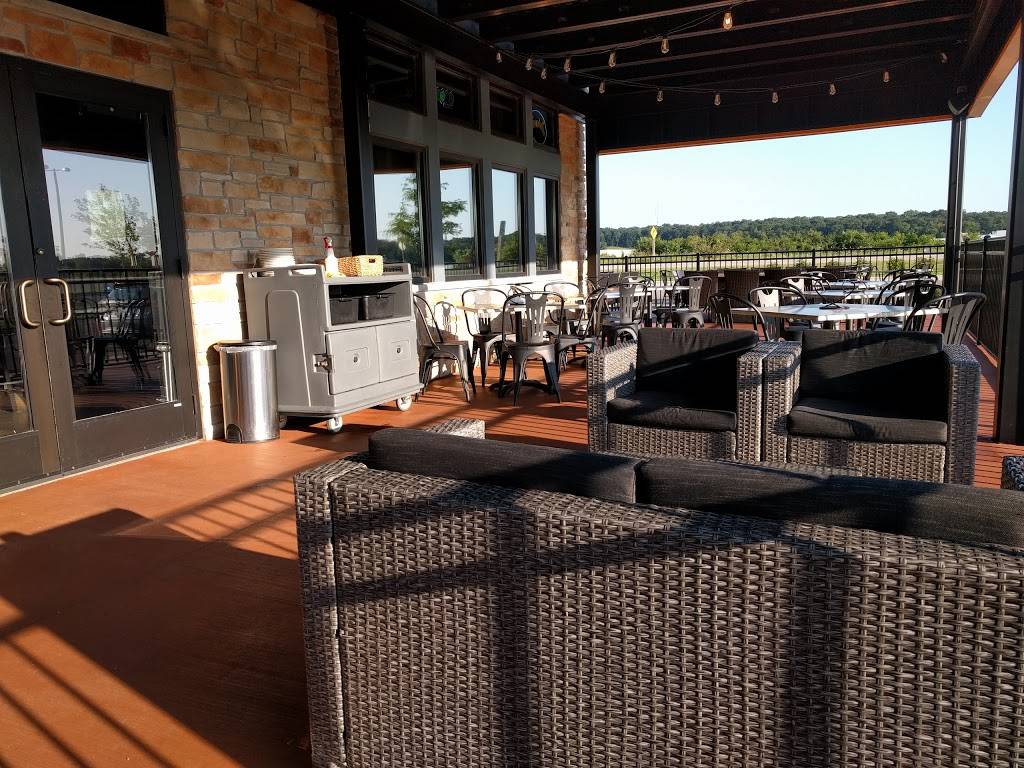 Sugar River Pizza Co. | restaurant | 957 Liberty Dr, Verona, WI 53593, USA | 6084971800 OR +1 608-497-1800