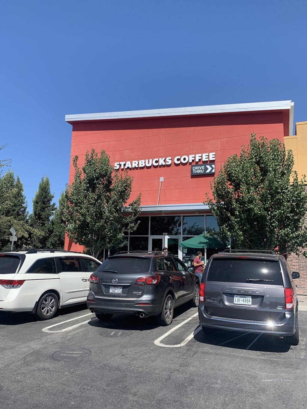 Starbucks | cafe | 2710 Dublin Blvd, Dublin, CA 94568, USA | 9257854051 OR +1 925-785-4051