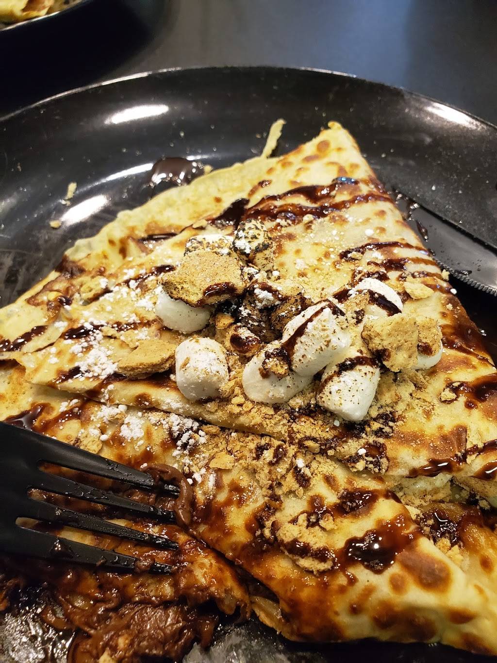 Lamias Crépes | restaurant | 261 Town Center Dr, Virginia Beach, VA 23462, USA | 7575520001 OR +1 757-552-0001